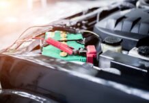 HOW TO CHOOSE THE RIGHT JUMP STARTER