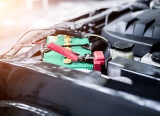 HOW TO CHOOSE THE RIGHT JUMP STARTER